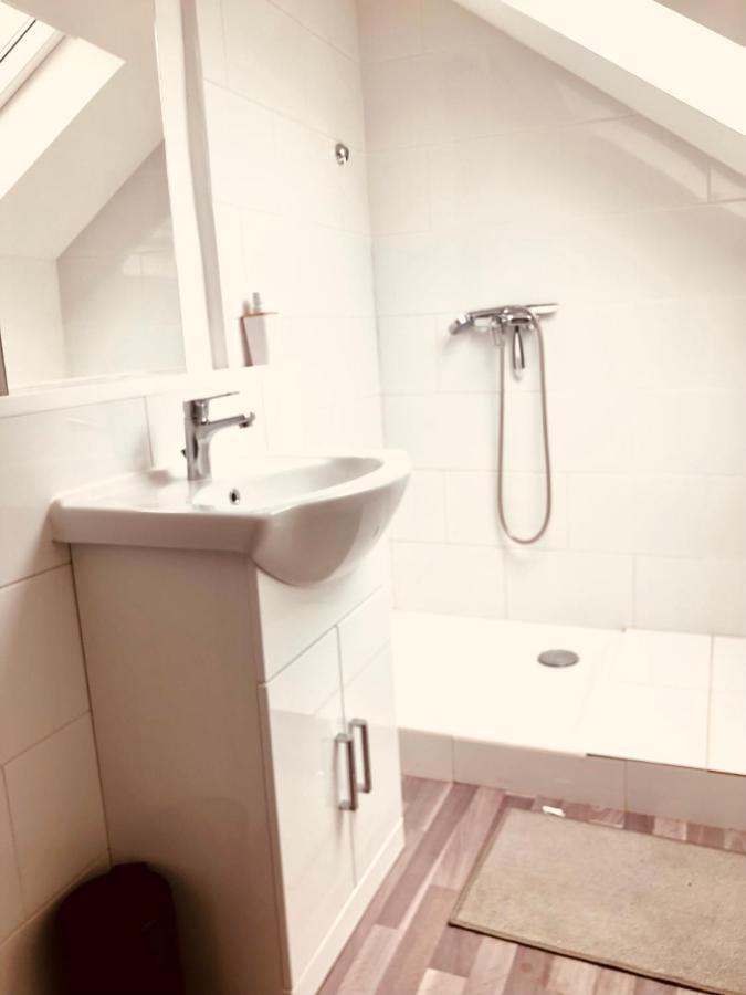 Casa Amarilla Avec Exterieur Appartement Nîmes Buitenkant foto